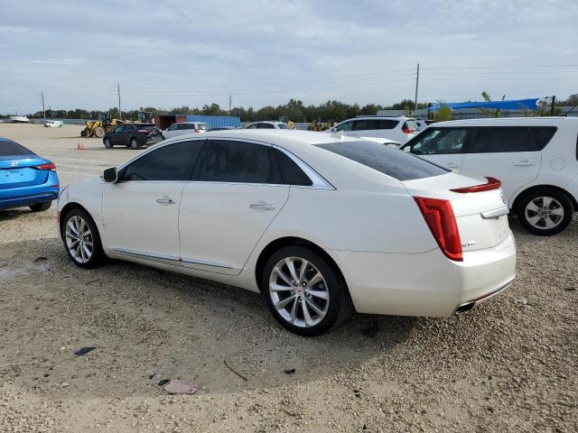 2G61P5S36D9156031 - 2013 CADILLAC XTS LUXURY COLLECTION WHITE photo 2
