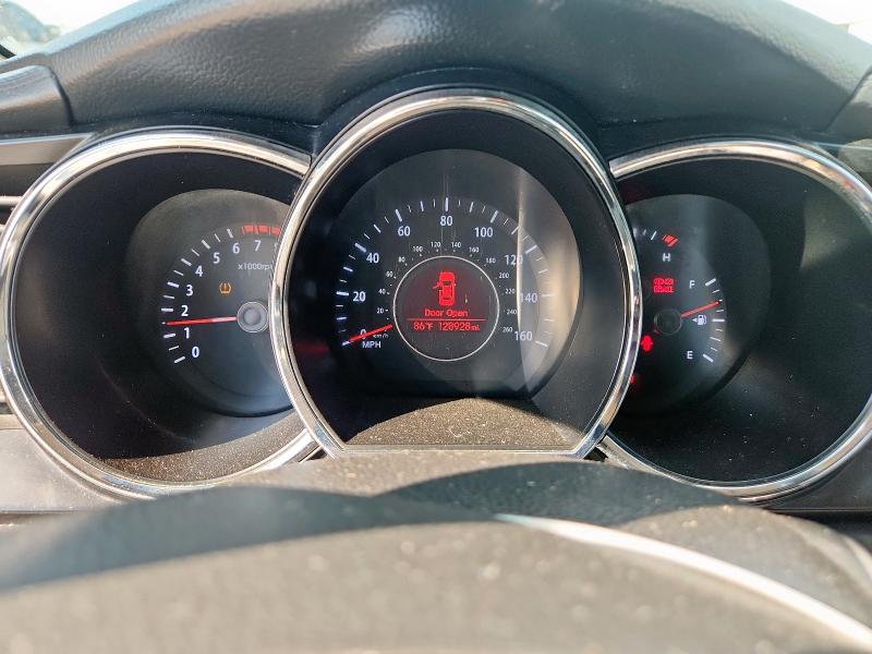 5XXGN4A76DG159564 - 2013 KIA OPTIMA EX 银色 照片 9