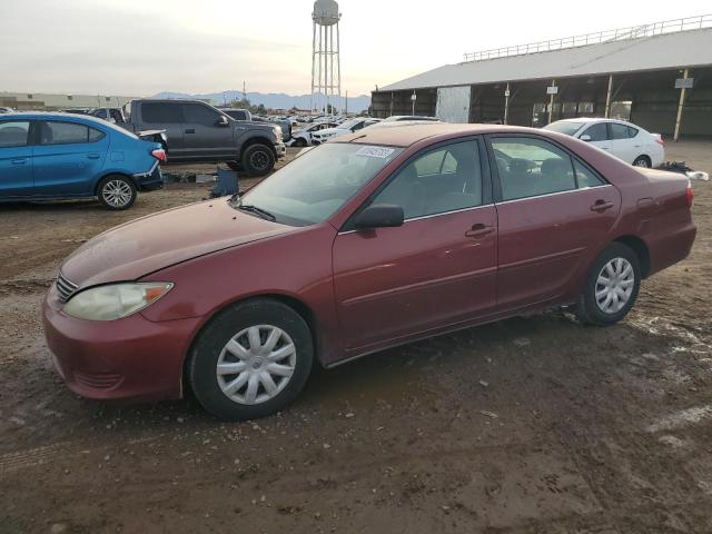 4T1BE30K25U073637 - 2005 TOYOTA CAMRY LE RED photo 1