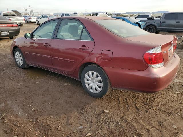 4T1BE30K25U073637 - 2005 TOYOTA CAMRY LE RED photo 2