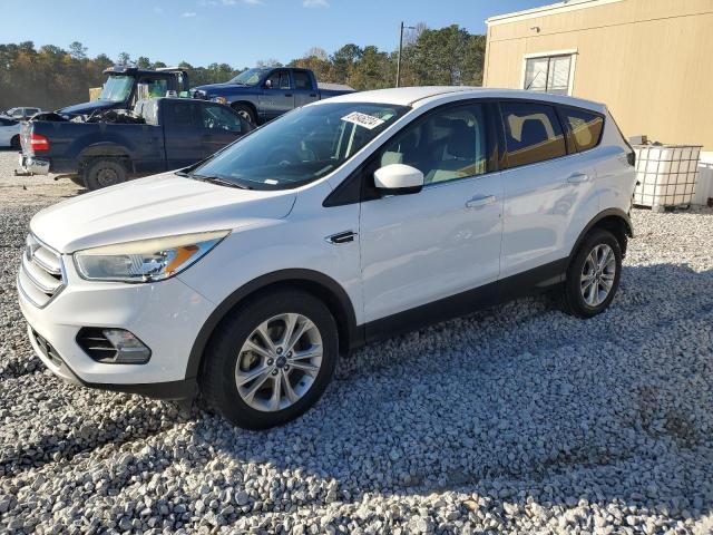 2017 FORD ESCAPE SE, 