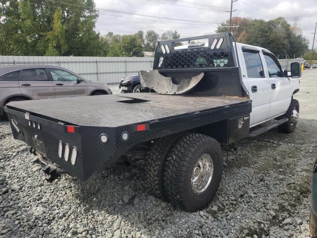 1GCJK33101F174069 - 2001 CHEVROLET SILVERADO K3500 WHITE photo 3