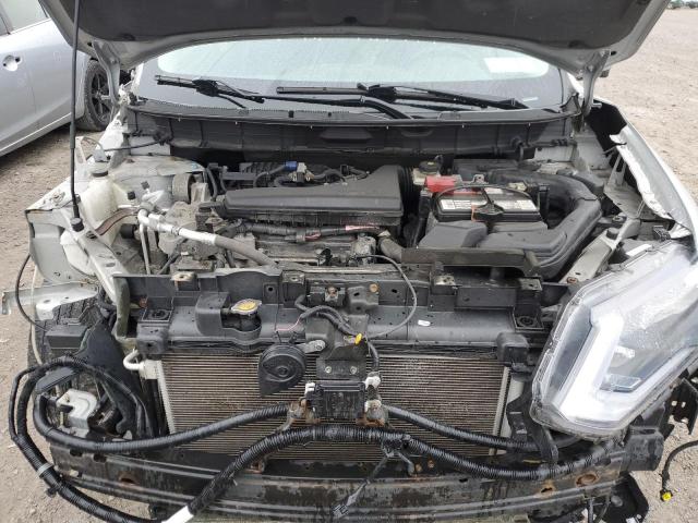 5N1AT2MV8JC745023 - 2018 NISSAN ROGUE S 银色 照片 12