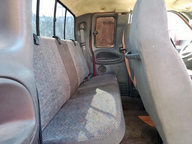 3B7KC23692M205036 - 2002 DODGE RAM 2500 RED photo 10