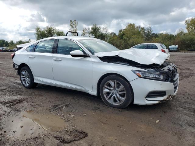 1HGCV1F13KA125139 - 2019 HONDA ACCORD LX WHITE photo 4