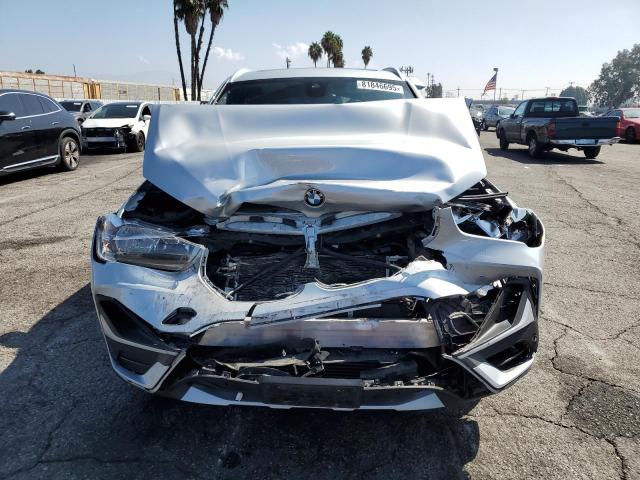 WBXJG7C04M5U33823 - 2021 BMW X1 SDRIVE28I SILVER photo 5