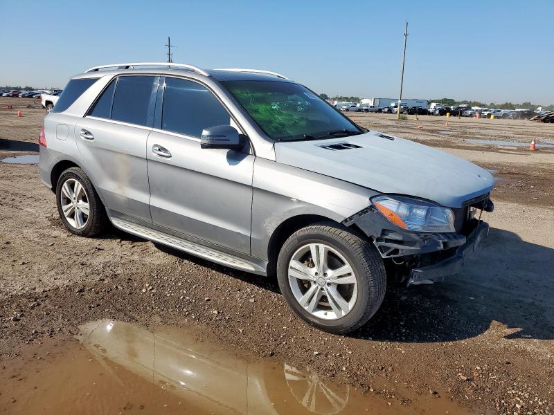 4JGDA5JB6EA331934 - 2014 MERCEDES-BENZ ML 350 SILVER photo 4