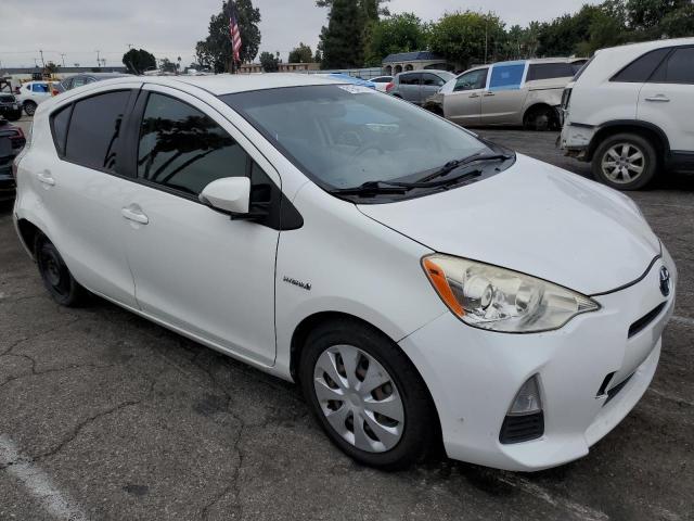 JTDKDTB32D1542013 - 2013 TOYOTA PRIUS WHITE photo 4