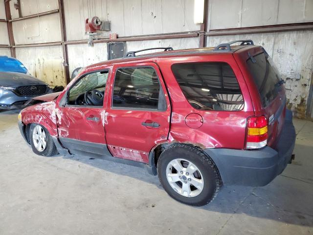 1FMYU03135KB29045 - 2005 FORD ESCAPE XLT RED photo 2