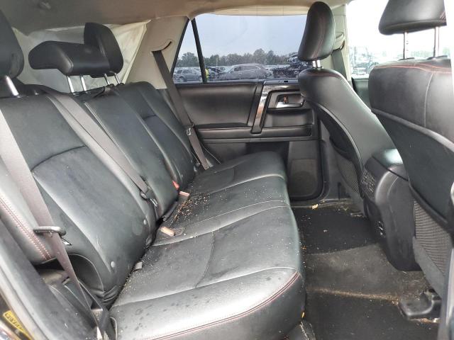 JTEBU5JR4F5228775 - 2015 TOYOTA 4RUNNER SR5/SR5 PREMIUM BLACK photo 11