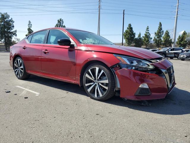 1N4BL4CV9MN304778 - 2021 NISSAN ALTIMA SR BURGUNDY photo 4