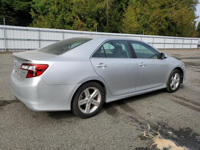 4T1BF1FK2EU857146 - 2014 TOYOTA CAMRY L SILVER photo 3