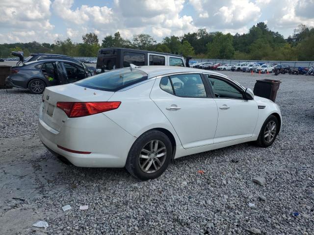 5XXGM4A76DG137857 - 2013 KIA OPTIMA LX WHITE photo 3