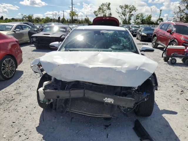 KMHTG6AF6LU029607 - 2020 HYUNDAI VELOSTER BASE WHITE photo 5