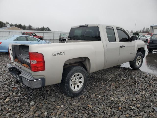 1GCEK190X9Z138209 - 2009 CHEVROLET SILVERADO K1500 SILVER photo 3