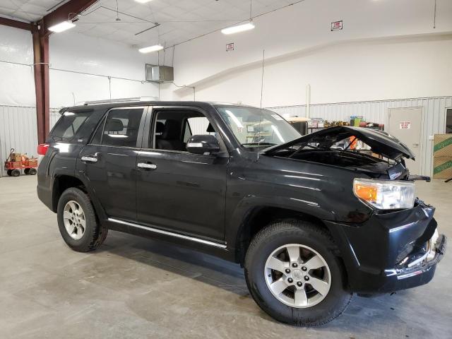 JTEZU5JR0D5054828 - 2013 TOYOTA 4RUNNER SR5 BLACK photo 4