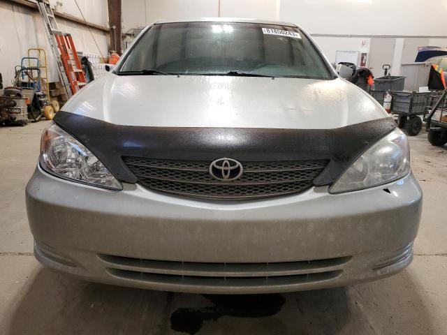 JTDBE30K930144471 - 2003 TOYOTA CAMRY LE SILVER photo 5