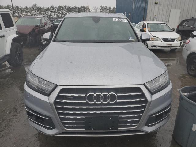 WA1VAAF72KD019622 - 2019 AUDI Q7 PRESTIGE SILVER photo 5