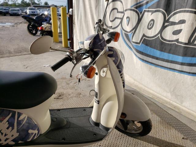 JH2AF60677K301042 - 2007 HONDA CH50 S TWO TONE photo 5