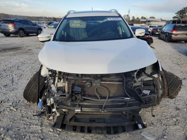 5N1AT2MT2FC854261 - 2015 NISSAN ROGUE S WHITE photo 5