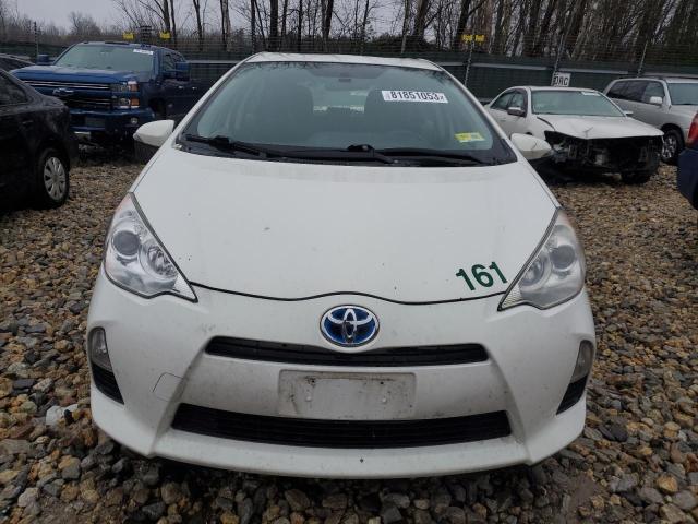 JTDKDTB35E1566601 - 2014 TOYOTA PRIUS C WHITE photo 5