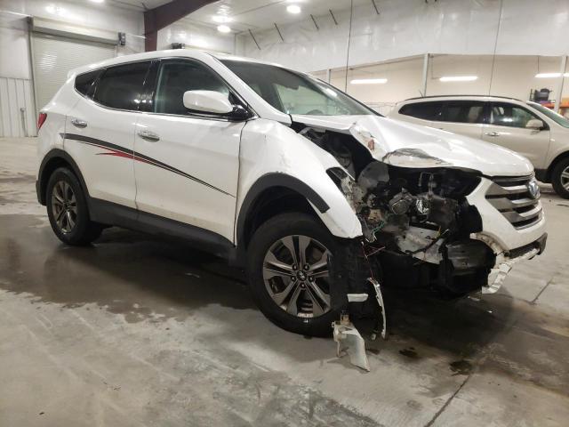 5XYZTDLB6FG255418 - 2015 HYUNDAI SANTA FE S WHITE photo 4