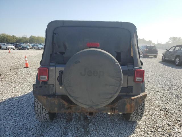 1C4BJWDG0GL153146 - 2016 JEEP WRANGLER U SPORT GRAY photo 6