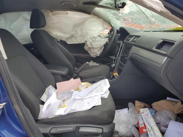 1VWAS7A35GC013641 - 2016 VOLKSWAGEN PASSAT S Blau Foto 7