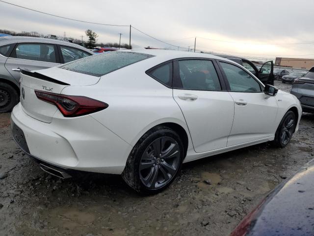 19UUB5F53PA001337 - 2023 ACURA TLX TECH A WHITE photo 3