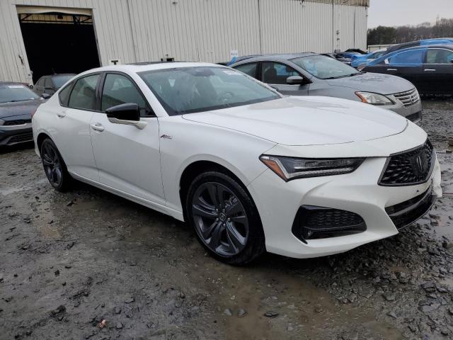 19UUB5F53PA001337 - 2023 ACURA TLX TECH A WHITE photo 4