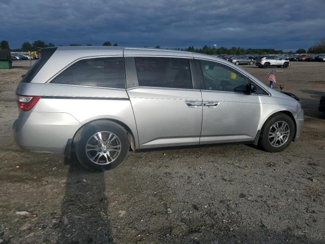 5FNRL5H65CB015720 - 2012 HONDA ODYSSEY EXL 银色 照片 3
