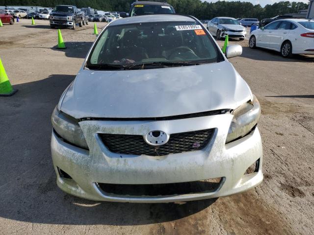 2T1BU40EX9C147901 - 2009 TOYOTA COROLLA BASE Srebrny zdjęcie 5