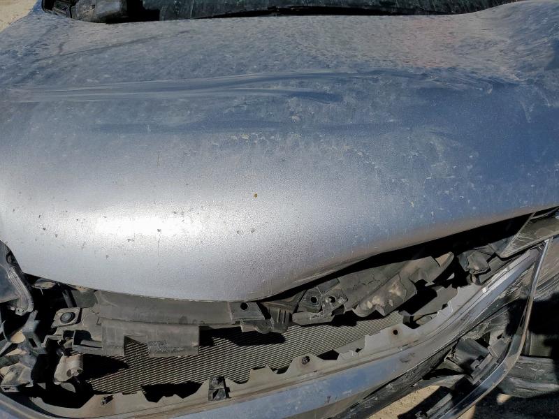 5J6RM4H39GL130637 - 2016 HONDA CR-V LX 银色 照片 11