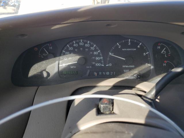 5LMFU28R62LJ10770 - 2002 LINCOLN NAVIGATOR 白色 照片 9