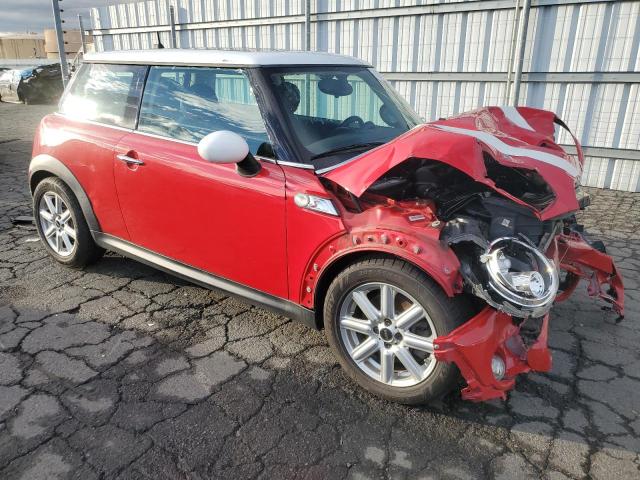 WMWSV3C56BTY13215 - 2011 MINI COOPER S TWO TONE photo 4