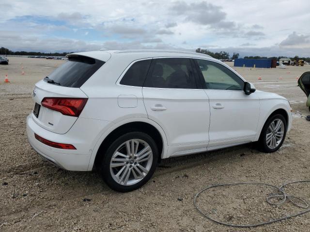 WA1CNAFY6K2028310 - 2019 AUDI Q5 PRESTIGE WHITE photo 3