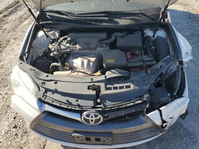 4T1BF1FK0FU918981 - 2015 TOYOTA CAMRY LE WHITE photo 11