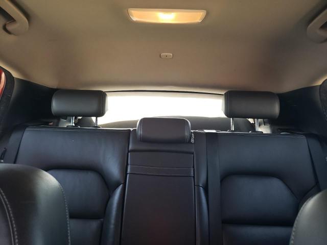 SJKCH5CP7JA059986 - 2018 INFINITI QX30 BASE RED photo 10