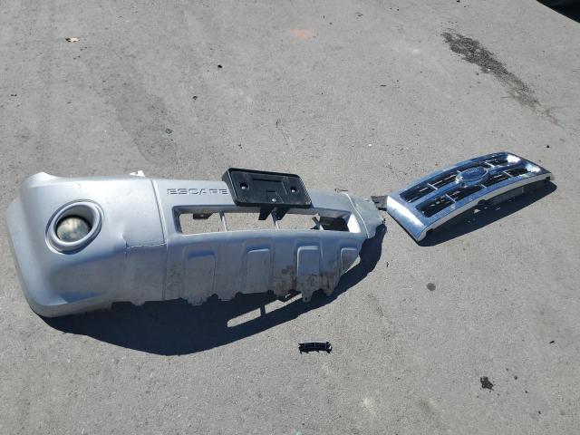 1FMCU03Z88KC67572 - 2008 FORD ESCAPE XLT 银色 照片 13