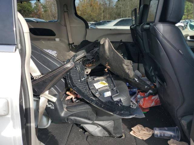 2C4RC1EG8JR109856 - 2018 CHRYSLER PACIFICA TOURING L PLUS WHITE photo 11