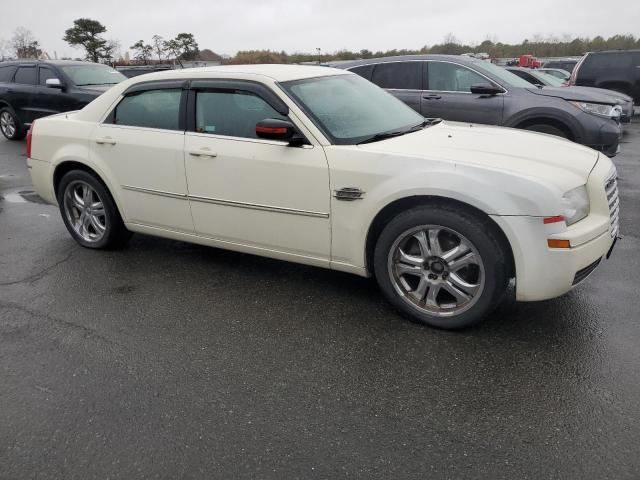 2C3KA43R38H191741 - 2008 CHRYSLER 300 LX WHITE photo 4