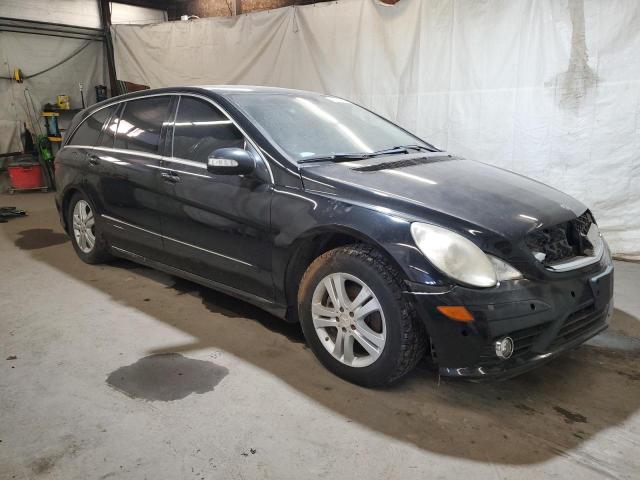 4JGCB22E28A066532 - 2008 MERCEDES-BENZ R 320 CDI BLACK photo 4