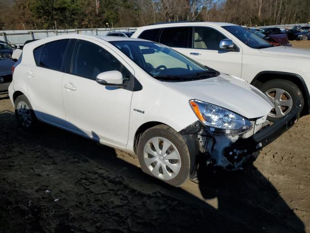 JTDKDTB35C1518819 - 2012 TOYOTA PRIUS C WHITE photo 4