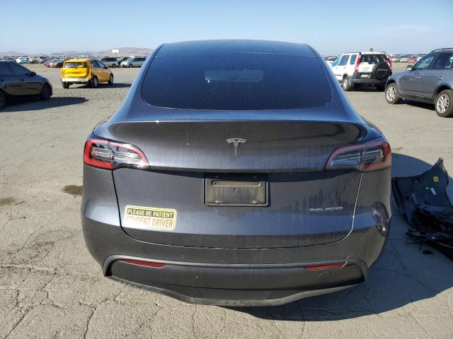 7SAYGAEE2NF536338 - 2022 TESLA MODEL Y Gris foto 6