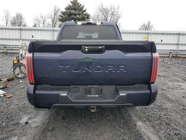 5TFNA5DB3NX001590 - 2022 TOYOTA TUNDRA CREWMAX PLATINUM Blau Foto 6