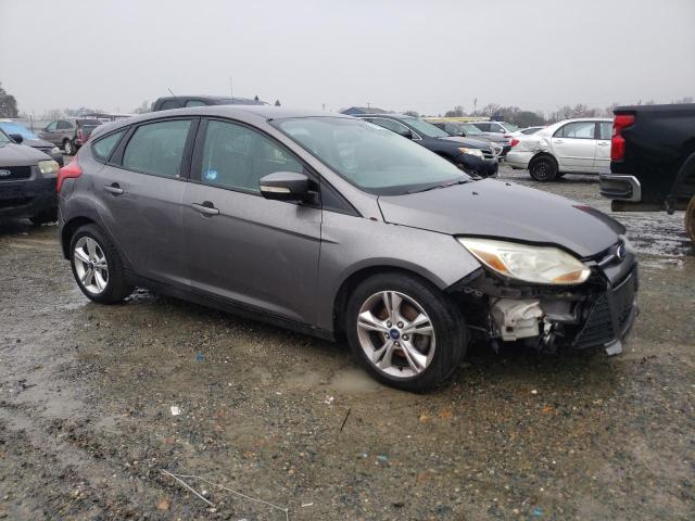 1FADP3K21EL169176 - 2014 FORD FOCUS SE GRAY photo 4