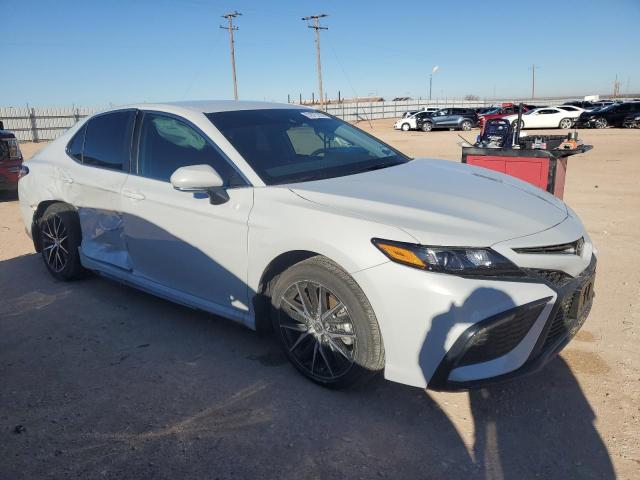 4T1G11AK0RU202954 - 2024 TOYOTA CAMRY SE NIGHT SHADE WHITE photo 4