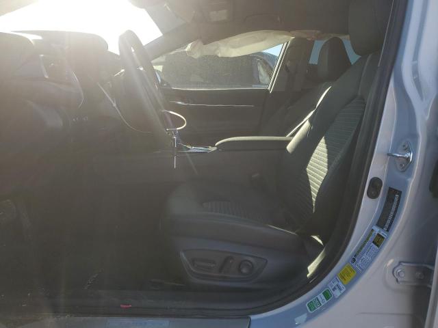 4T1G11AK0RU202954 - 2024 TOYOTA CAMRY SE NIGHT SHADE WHITE photo 7