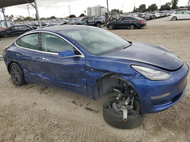 5YJ3E1EA0KF401140 - 2019 TESLA MODEL 3 أزرق صورة 4