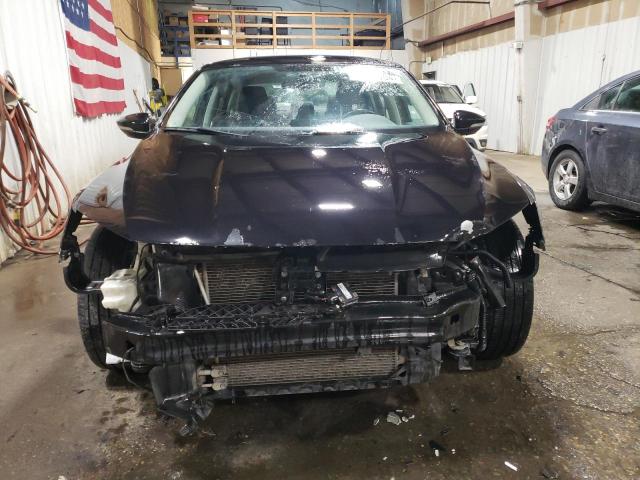 1VWDT7A33HC069959 - 2017 VOLKSWAGEN PASSAT R-LINE შავი ფოტო 5